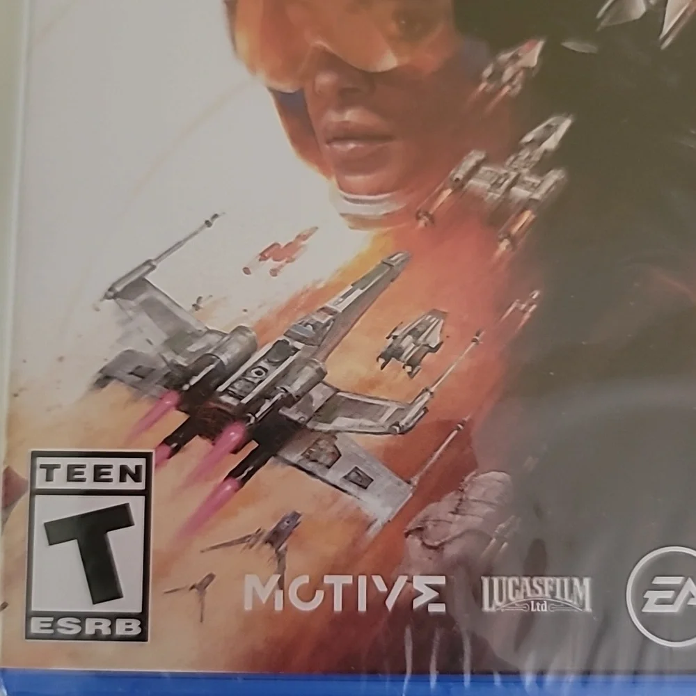 Playstation PS4 VR Mode Included Star Wars Squadrons Rated Teens Blu-ray Disc